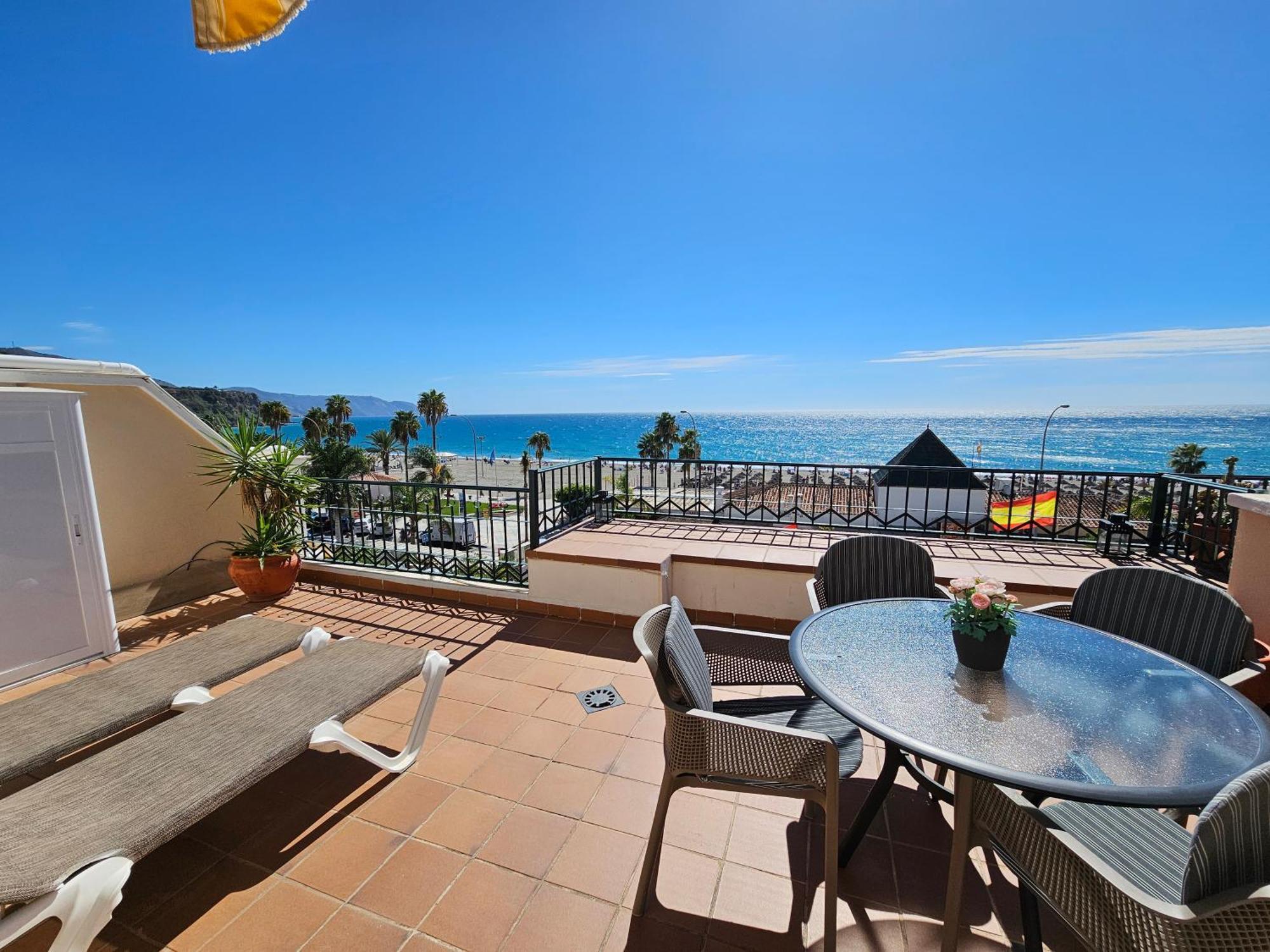 Edificio Sol Appartement Nerja Buitenkant foto