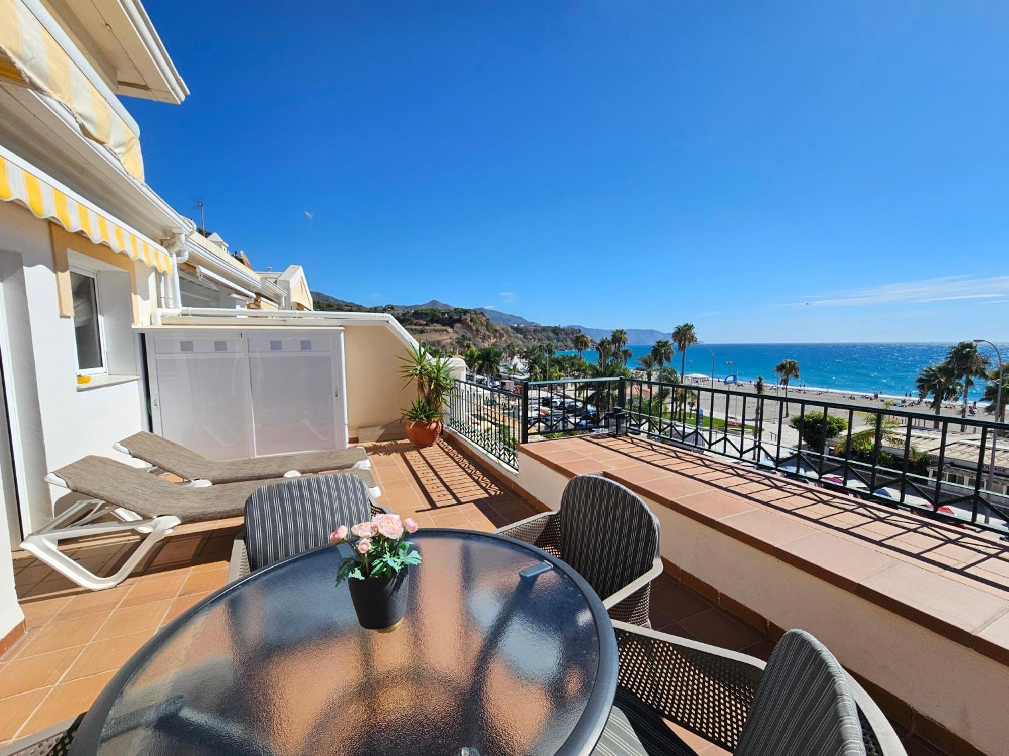 Edificio Sol Appartement Nerja Buitenkant foto